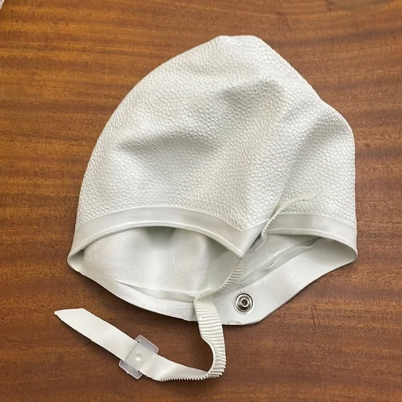 Jantzen | Swim | Vintage Jantzen White Bathingswim Cap Chin  display picture 3